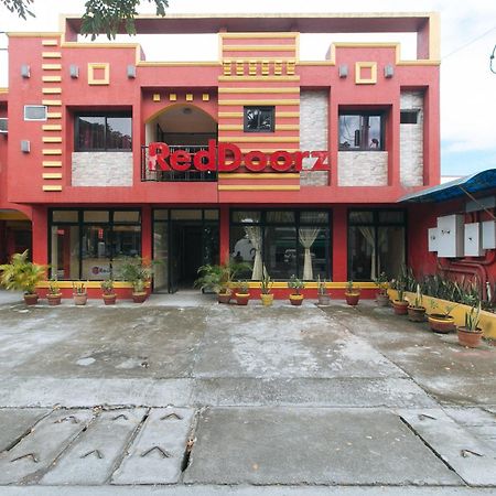 RedDoorz @ Golden Victory Hotel Mabalacat Pampanga Exterior foto